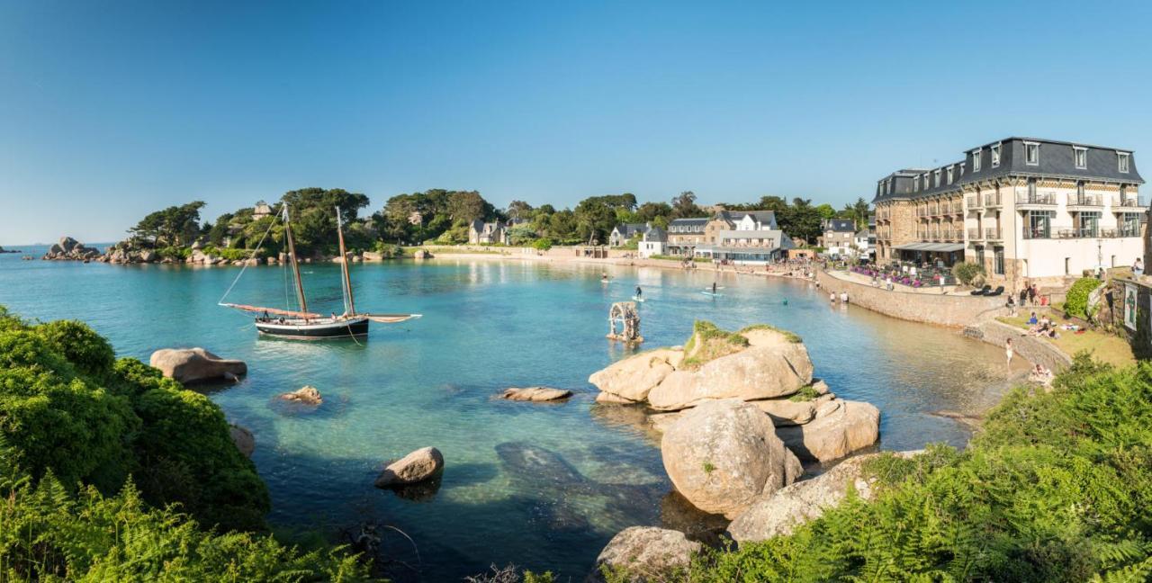 Vue Mer Cote De Granit Rose En Bretagne Trébeurden Exteriér fotografie